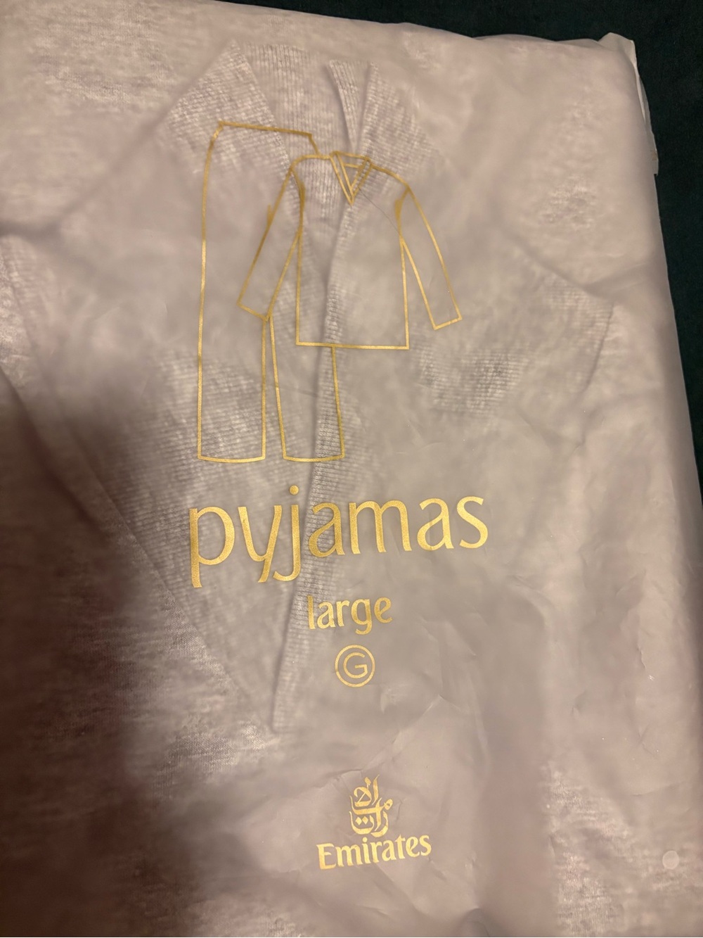 Emirates Women's Pyjamas - Picture 2 of 4